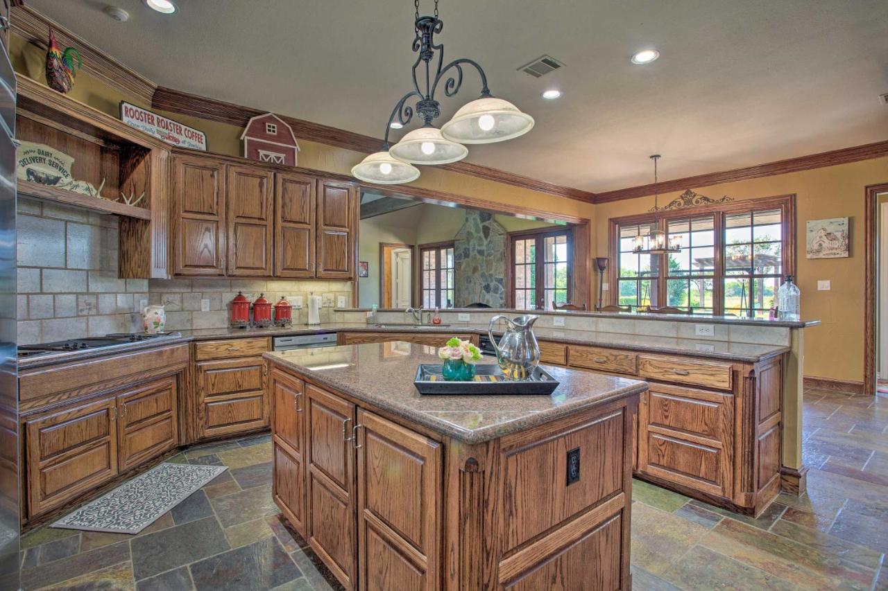 Lavish Celina Home With Patio And Game Room! Exterior photo